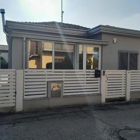 Couette-café Dormo Al Mare *